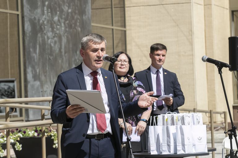 Seimo nario K. Vilkausko pranešimas. Parlamentaras kreipėsi į Vyriausybę dėl miškų politikos fiasko: „Būkit žmonės, nieko nebedarykit“