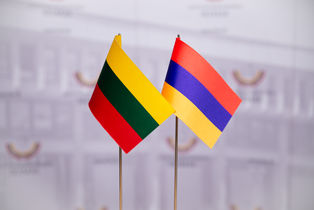Speaker of the Seimas congratulates Armenia on Independence Day